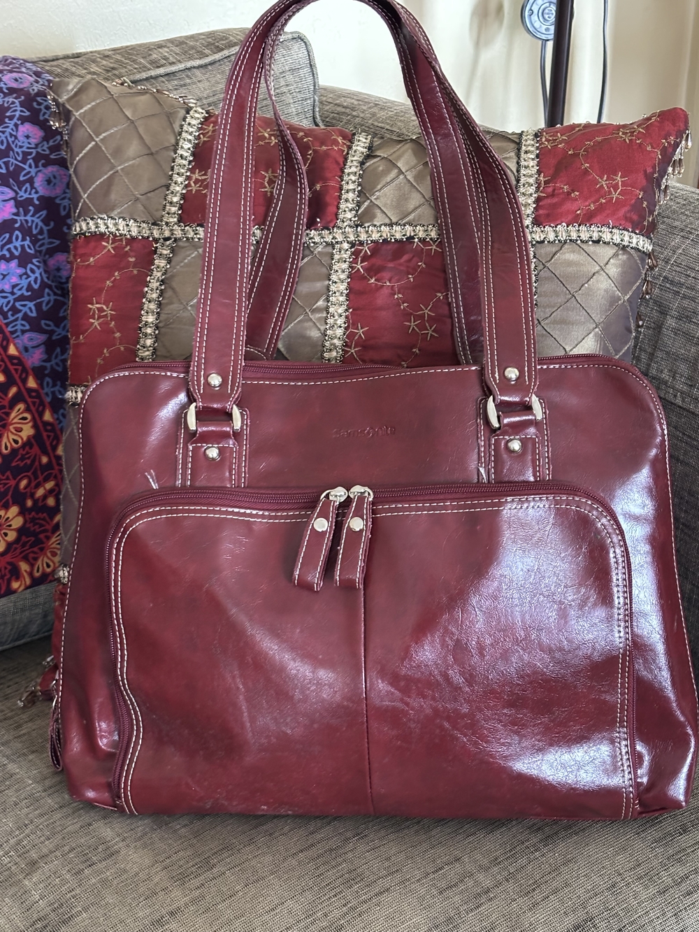 Samsonite Burgundy Leather Shoulder Bag